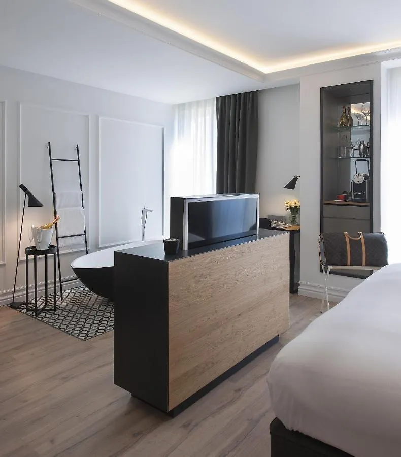 ***** Hotel Serras Barcelona Spain
